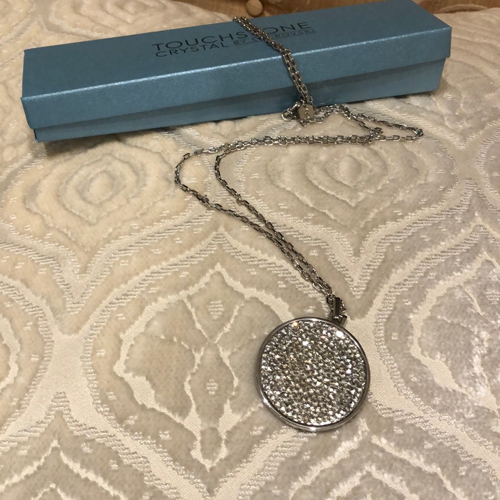 Touchstone Crystal 2 sided pendant necklace